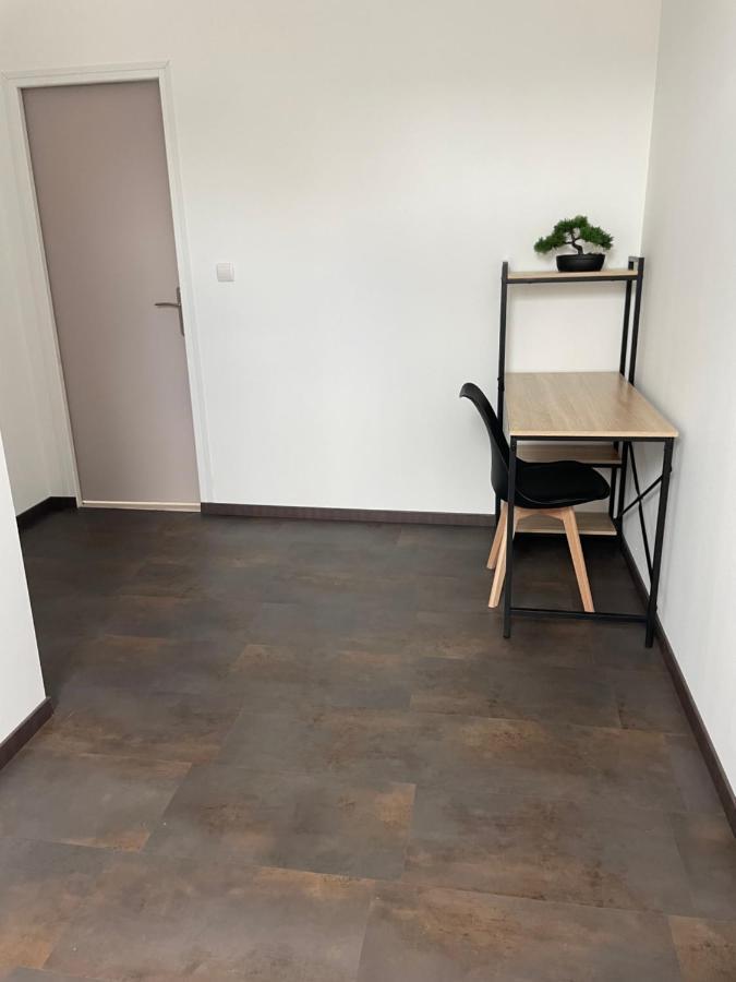 Centre - Sur Sarthe Apartment